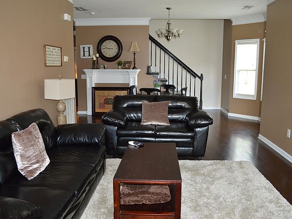 5th image of 2513 Cloister Ln