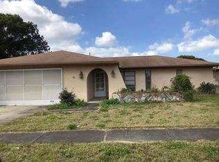 8731 Andros Ln, Port Richey, FL 34668