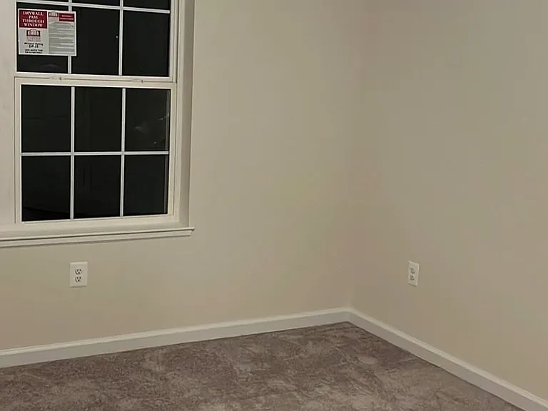 345 Kyle Rd — Photo 11