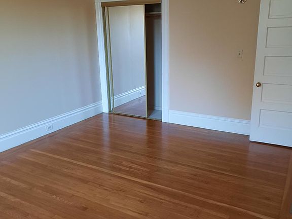5th image of 1177 Sanchez St