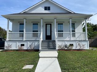 4653 Press Dr, New Orleans, LA 70126