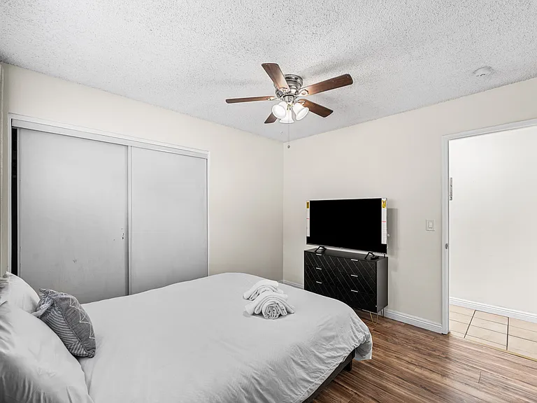 9155 Pacific Ave #210 — Photo 30