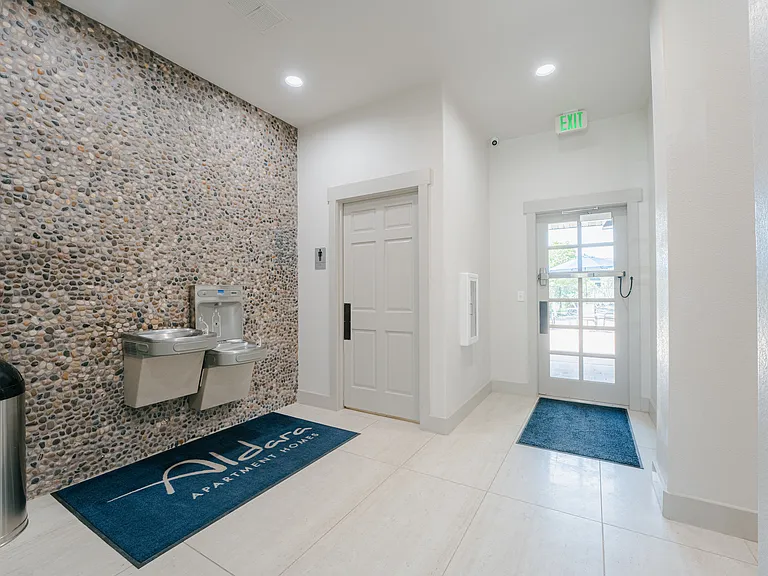 Aldara Apartments — Photo 47