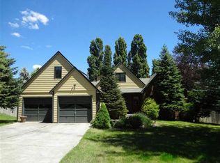 1812 Appaloosa Rd, Moscow, ID 83843