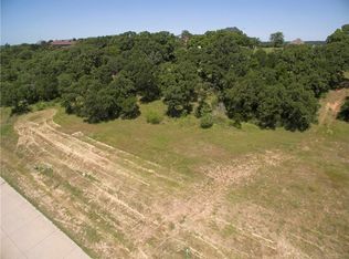 2311 Oak Bluff Dr, Corinth, TX 76210