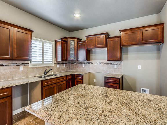 5th image of 340 San Jose Ct