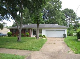 3974 Callahan Dr, Memphis, TN 38127