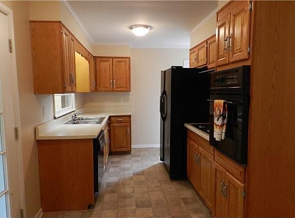 5th image of 2608 Lishwood Dr