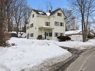 253 Main St, Amesbury, MA 01913