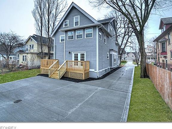 2nd image of 1446 Mars Ave