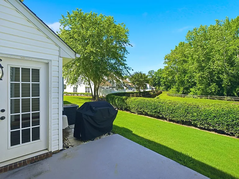 11112 Saintsbury Pl — Photo 39