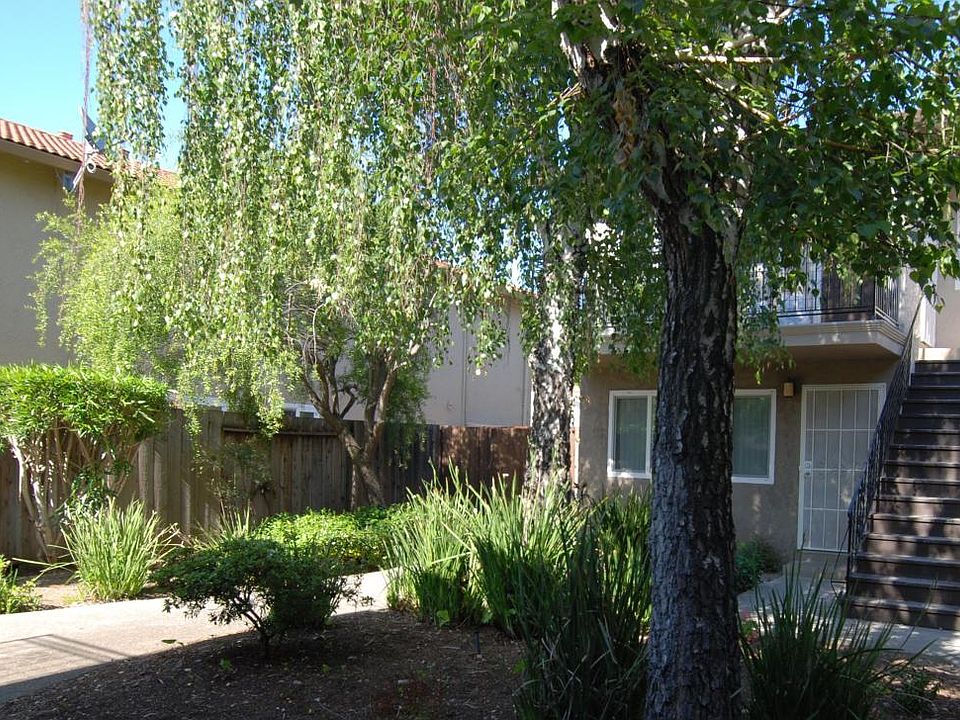 1st image of 1588 Ontario Dr APT 5