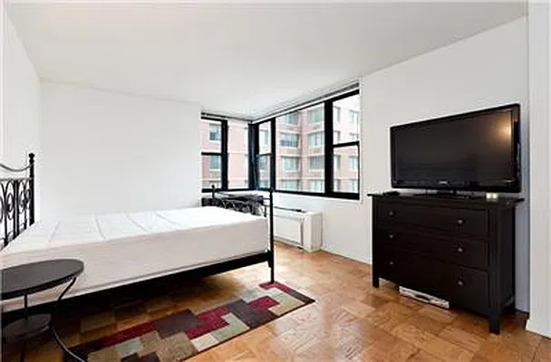 Rented by Oxford Property Group | media 5