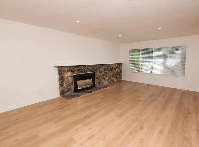 3115 Marvelle Ln — Photo 6