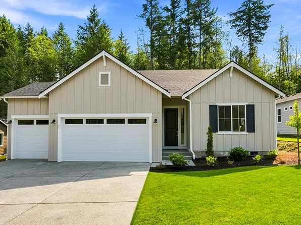 31 McCartney Peak Ln, Port Ludlow, WA 98365