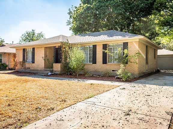 3rd image of 511 Classen Dr