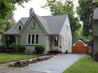 61 Elmtree Rd, Rochester, NY 14612