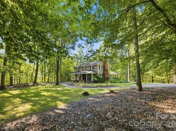 2840 Sparrow Springs Rd, Gastonia, NC 28052