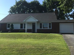 280 W Church Rd, Ephrata, PA 17522