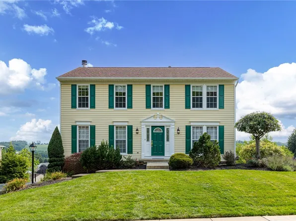 160 Vista Dr, Canonsburg, PA 15317