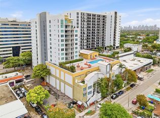 3180 SW 22nd St #804, Miami, FL 33145