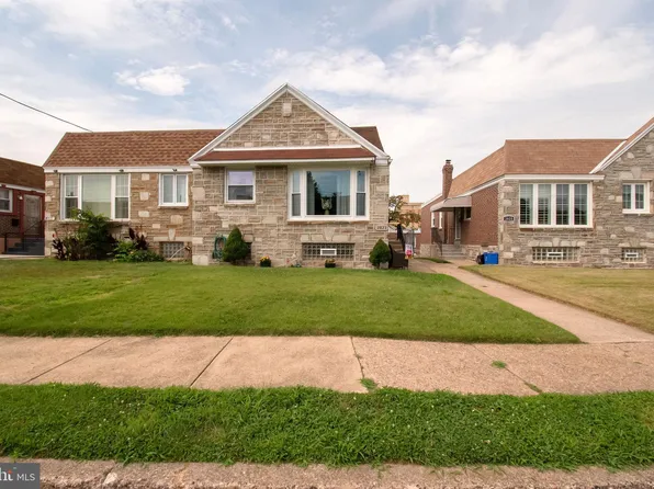 2823 Solly Ave, Philadelphia, PA 19152