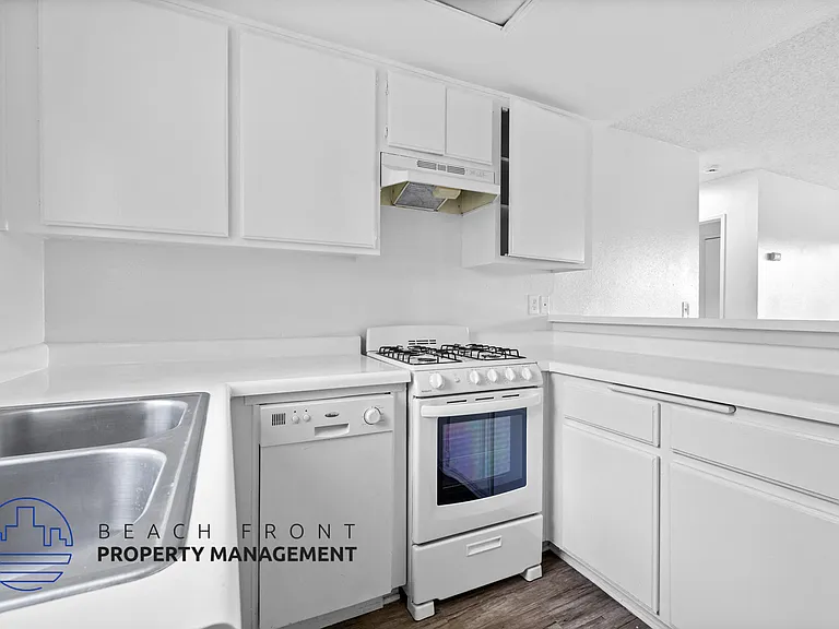 2315 Earl Avenue — Photo 36