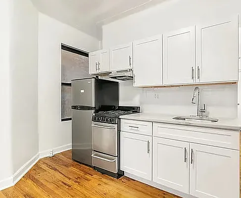 Rented by REAL New York | media 2