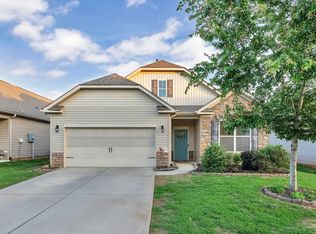 878 Deepwood Ct, Boiling Springs, SC 29316