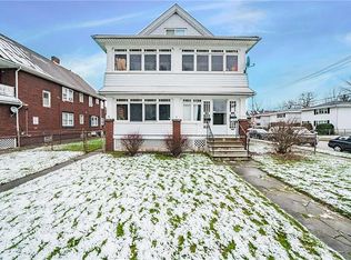 1335 W 108th St, Cleveland, OH 44102