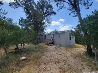 724 Private Road 1517, Bandera, TX 78003