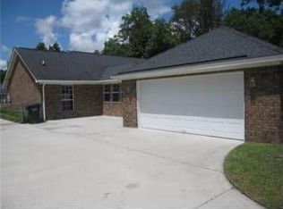 408 Maple St, Bloomingdale, GA 31302