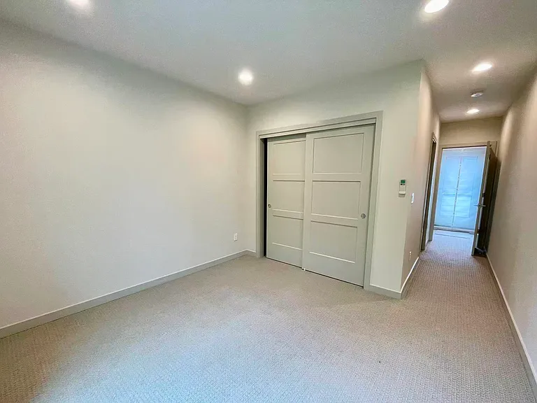 8042 35th Ave NE #B — Photo 10