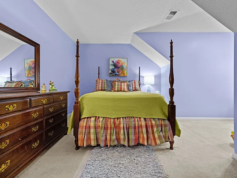 17 Saddleberry Way — Photo 18