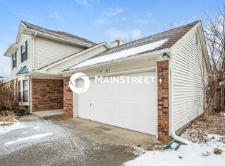 7461 Cobblestone West Dr, Indianapolis, IN