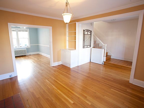 4th image of 3125 Park Ave