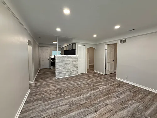 18844 Marquette St #2 Photo 1