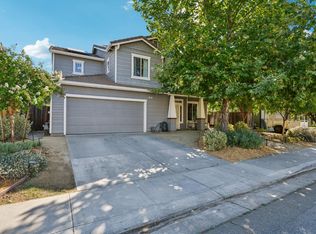 623 Ivy Loop, Winters, CA 95694