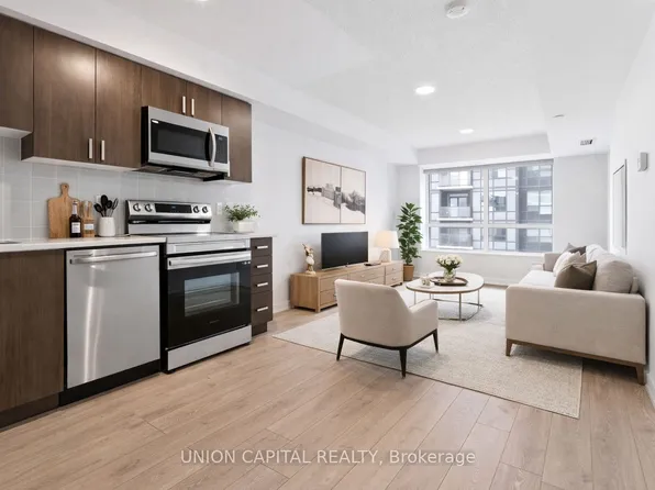 1455 Celebration Dr #1403, Pickering, ON L1W 0C3