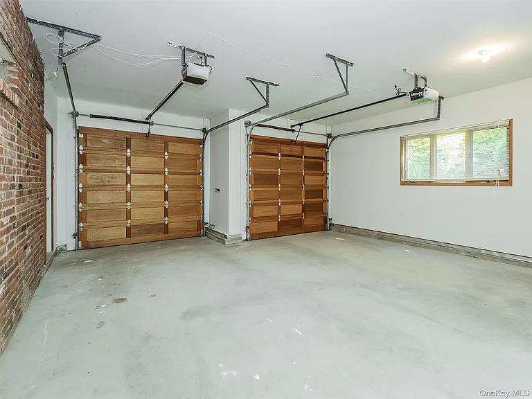 3 West Dr — Photo 38