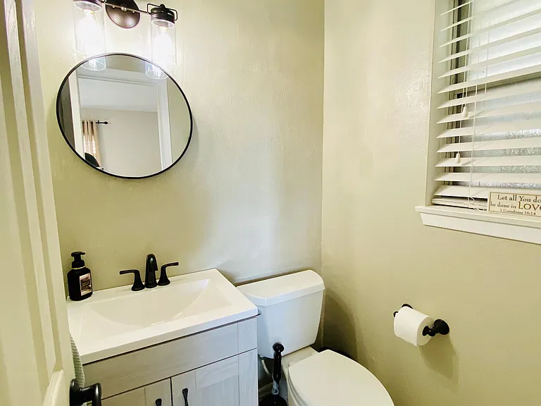 1109 N Noble Rd — Photo 12