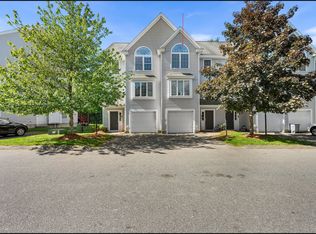 100 Nutting Rd Unit C2, Westford, MA 01886