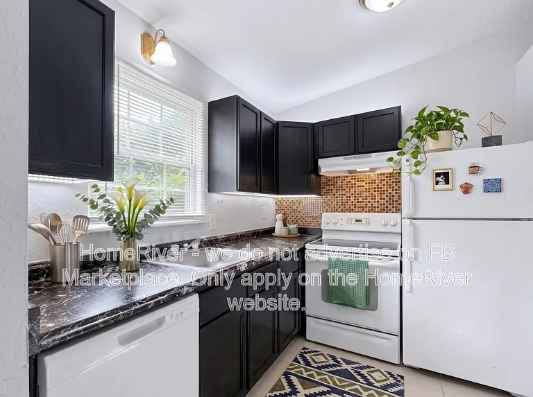 4177 Lorenzo Ct #4 — Photo 2