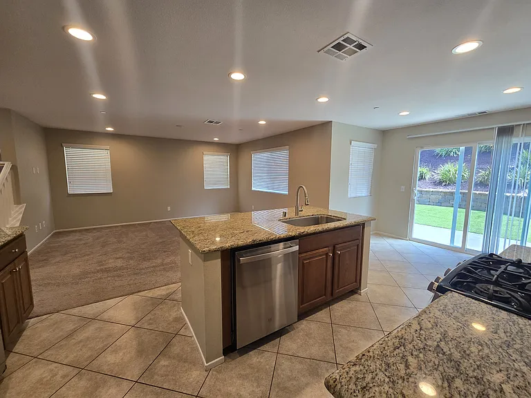 34158 Carissa Dr — Photo 7