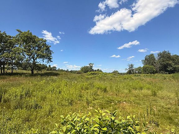 4th image of 470 Paddy Hill Road