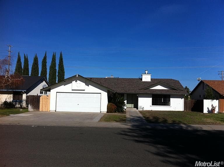 1st image of 2809 McNeil Dr
