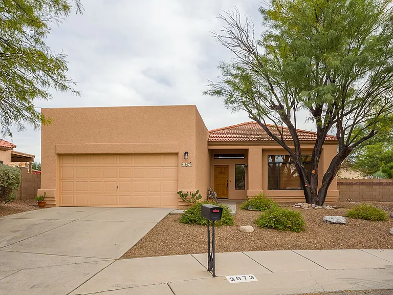 3073 W Placita Montessa — Photo 25