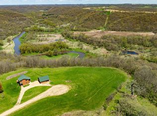 52303 Monroe Ln, Wauzeka, WI 53826