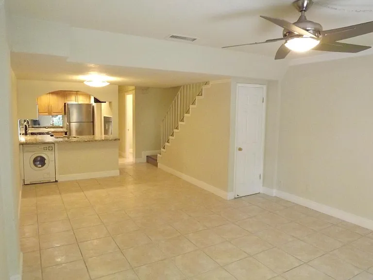 6709 N Kendall Dr #228 — Photo 4