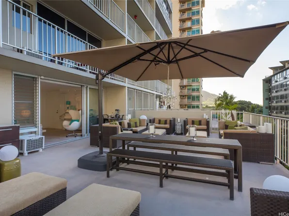 2572 Lemon Rd APT 703, Honolulu, HI 96815